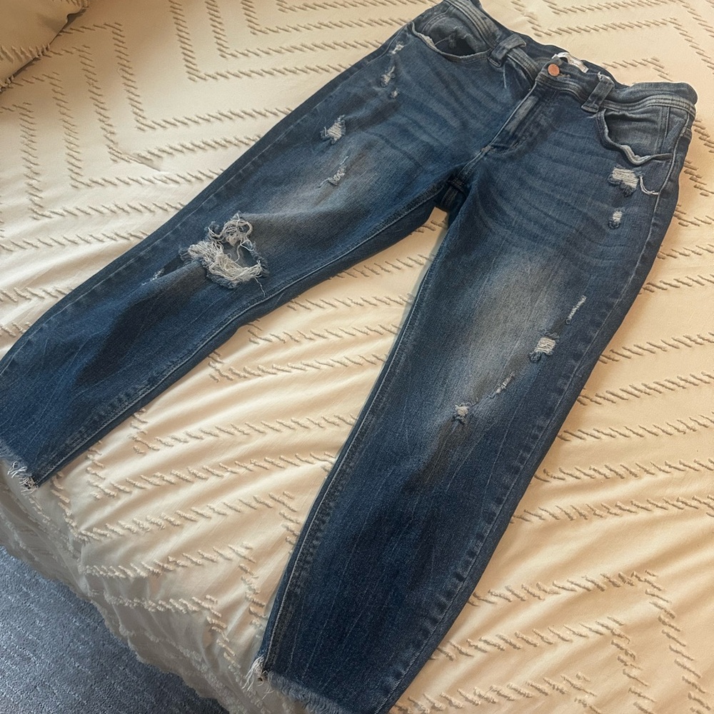 Distressed Blue Jeans - Picture 4 of 8